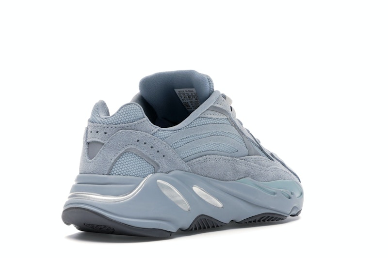 yeezy boost 700 hospital blue
