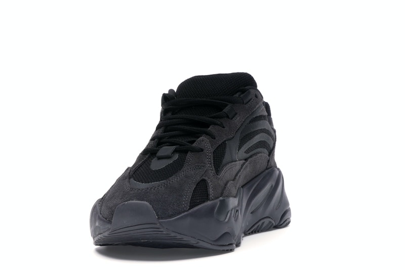 adidas Yeezy Boost 700 V2 Vanta
