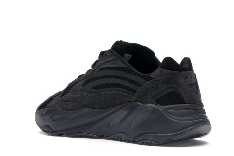 adidas Yeezy Boost 700 V2 Vanta