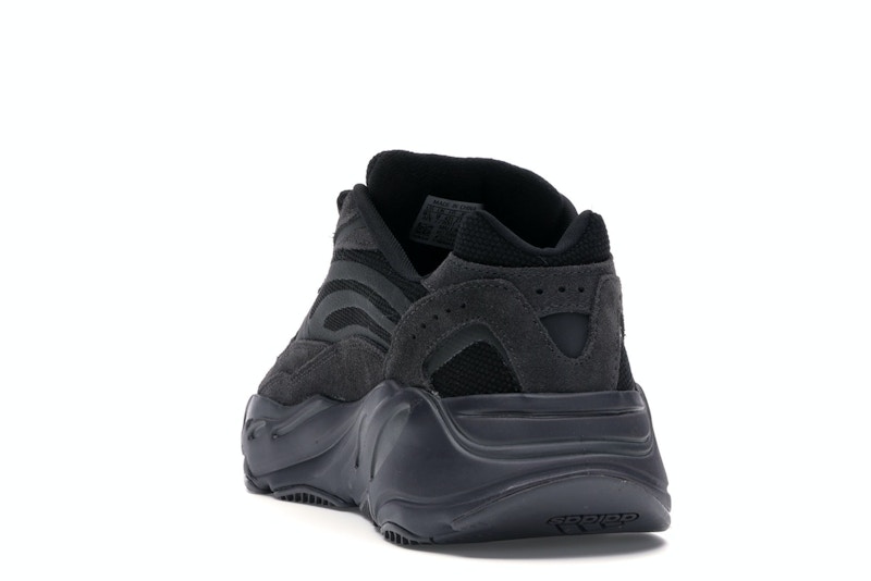 adidas Yeezy Boost 700 V2 Vanta