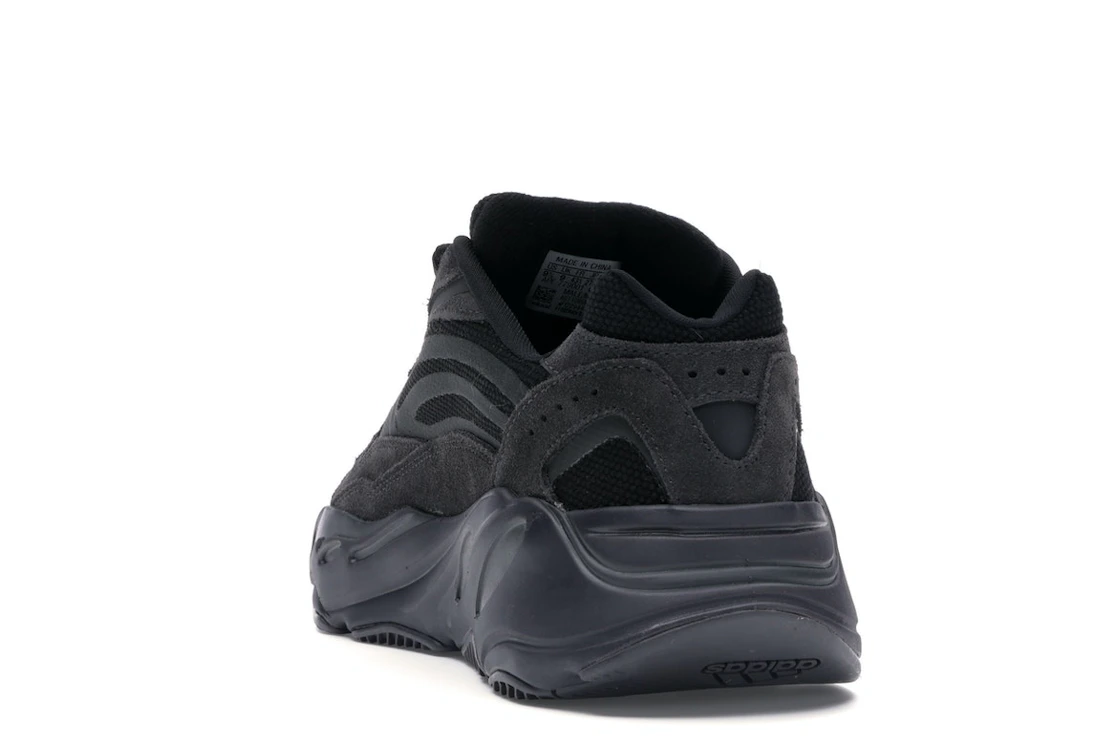 adidas Yeezy Boost 700 V2 Vanta