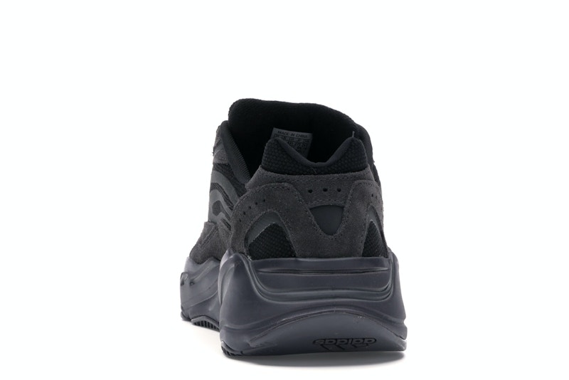 adidas Yeezy Boost 700 V2 Vanta