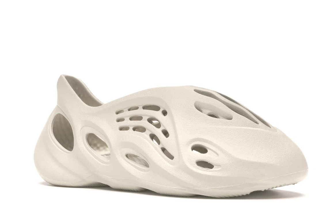 adidas Yeezy Foam RNNR Ararat