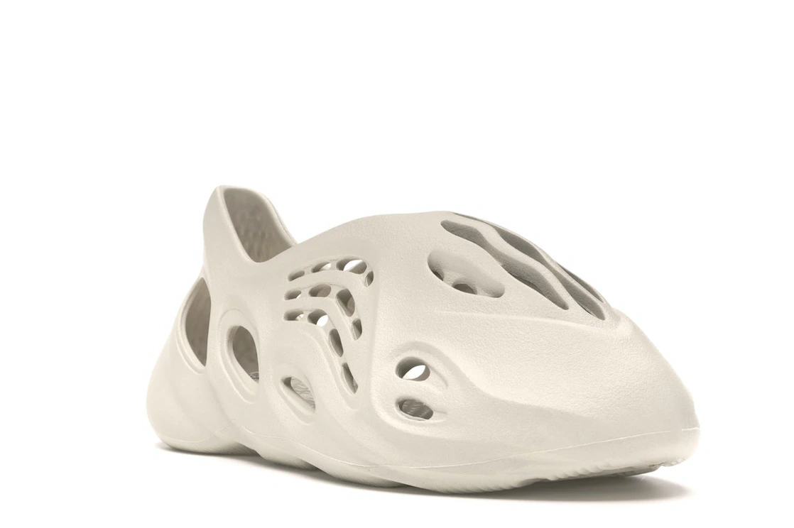 adidas Yeezy Foam RNNR Ararat