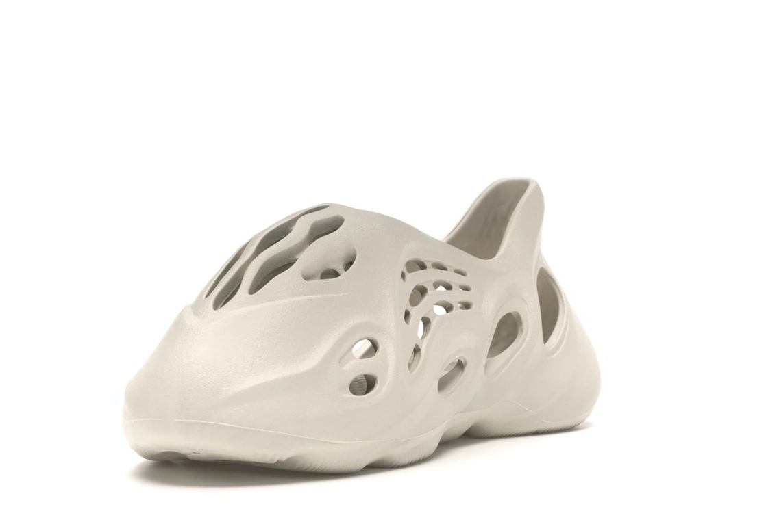 adidas Yeezy Foam RNNR Ararat