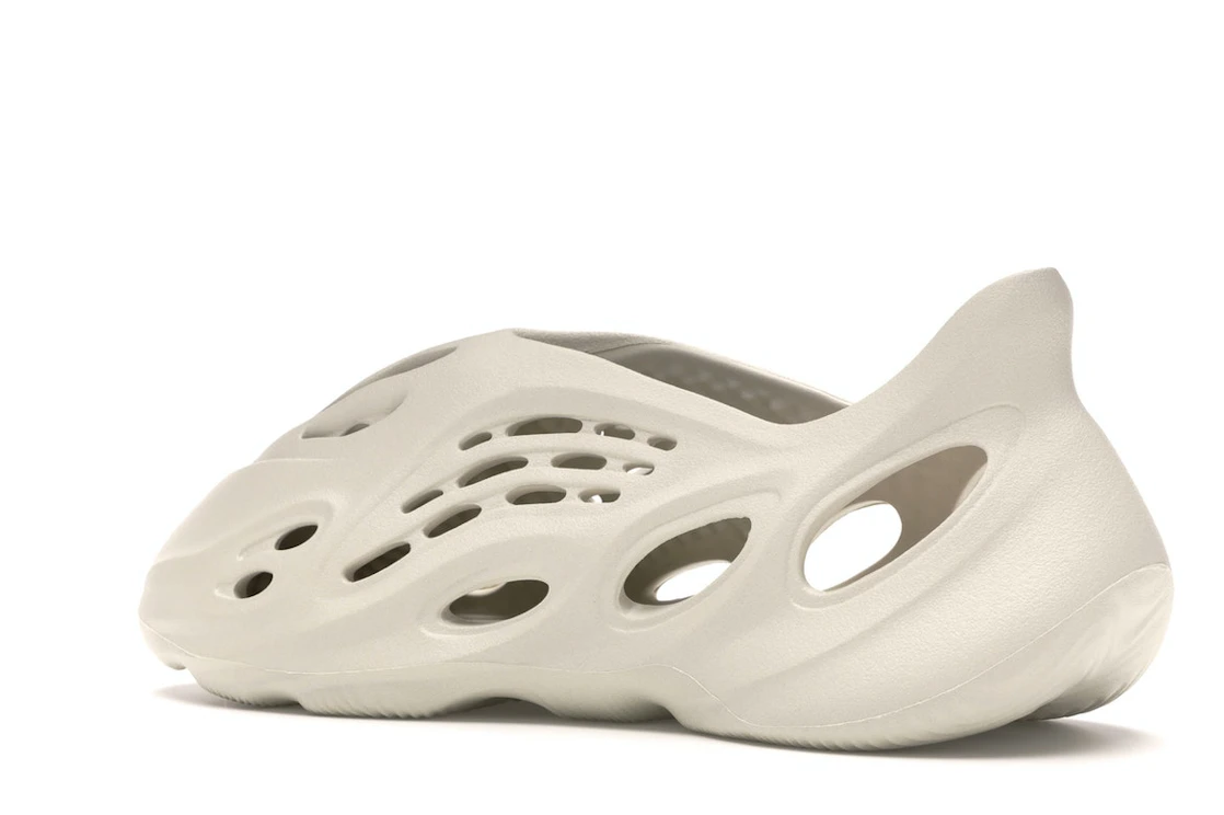 adidas Yeezy Foam RNNR Ararat