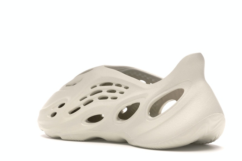 adidas Yeezy Foam RNNR Ararat