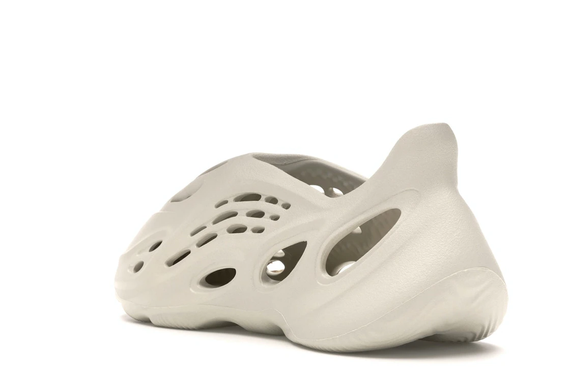 adidas Yeezy Foam RNNR Ararat