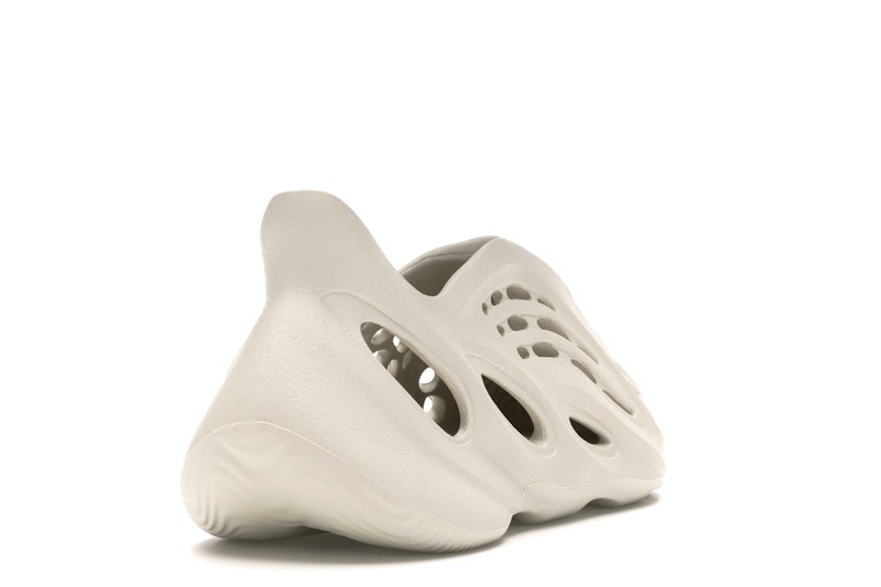 adidas Yeezy Foam RNNR Ararat