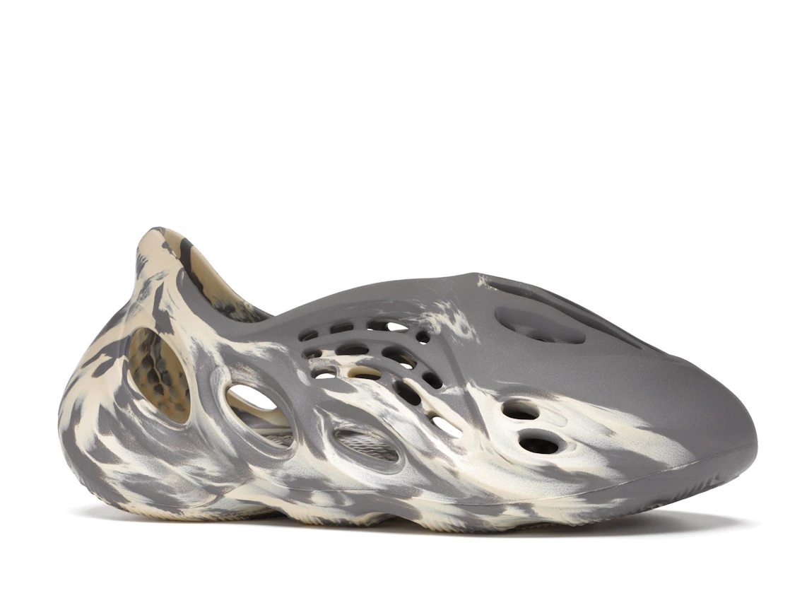 adidas Yeezy Foam RNNR MXT Moon Gray