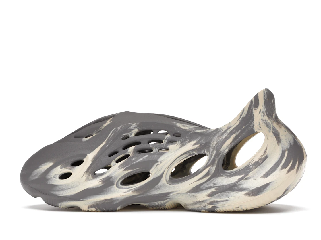 adidas Yeezy Foam RNNR MXT Moon Gray