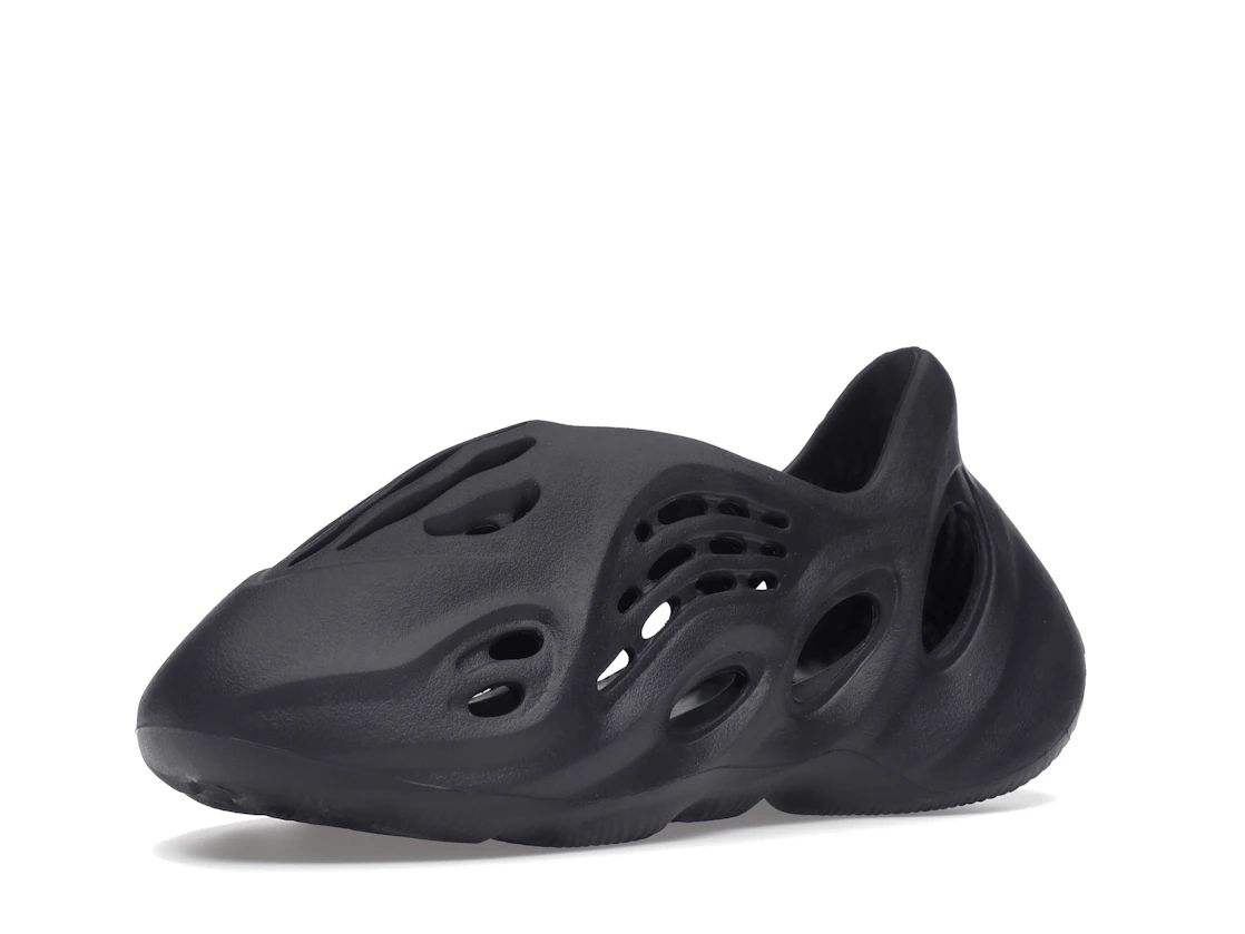 adidas Yeezy Foam RNR Onyx