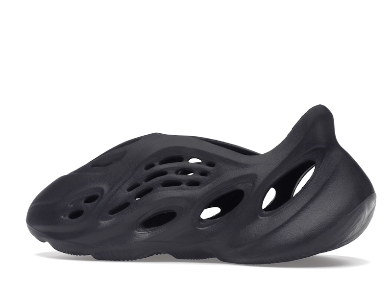 adidas Yeezy Foam RNR Onyx