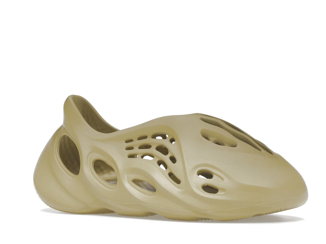 adidas Yeezy Foam RNNR Sulfur