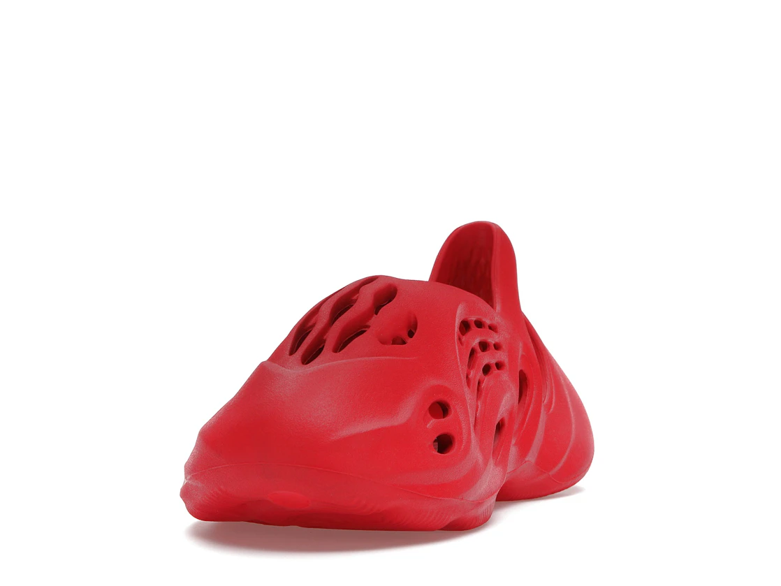 adidas Yeezy Foam RNNR Vermillion