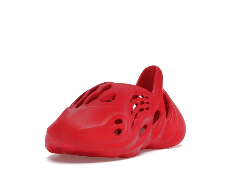 adidas Yeezy Foam RNNR Vermillion
