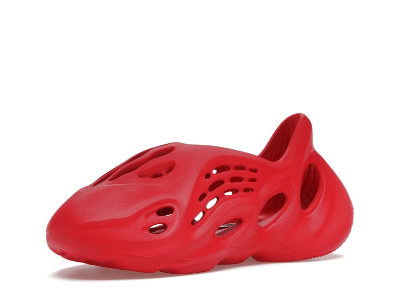 adidas Yeezy Foam RNNR Vermillion