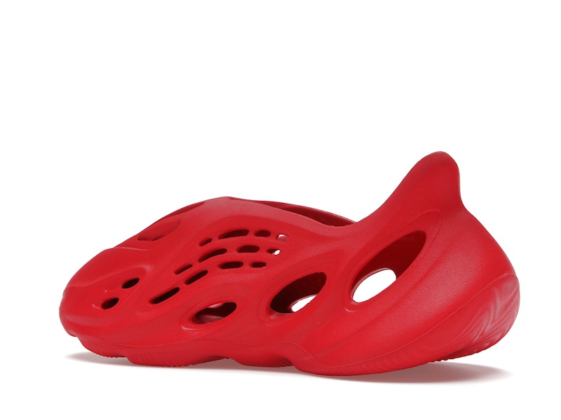 adidas Yeezy Foam RNNR Vermillion