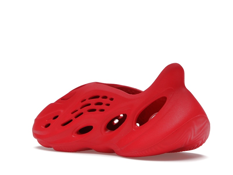 adidas Yeezy Foam RNNR Vermillion