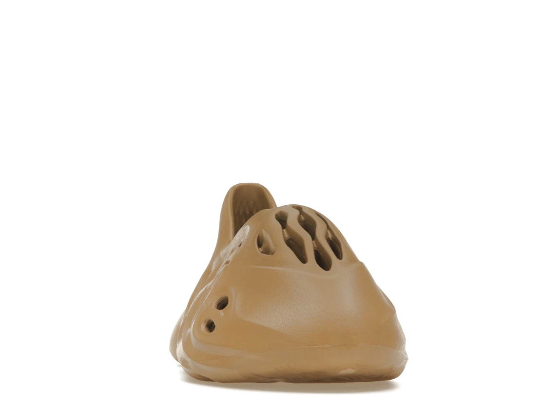 adidas Yeezy Foam RNR Clay Taupe