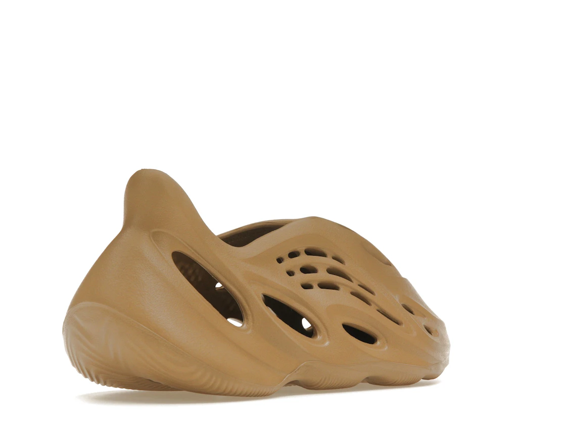 adidas Yeezy Foam RNR Clay Taupe