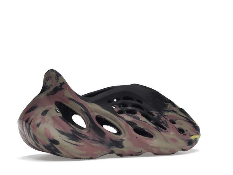 adidas Yeezy Foam RNR MX Carbon