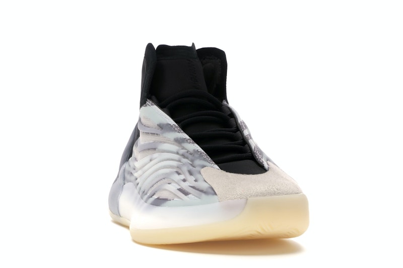 adidas YZY QNTM BSKTBL (Performance Basketball Model)