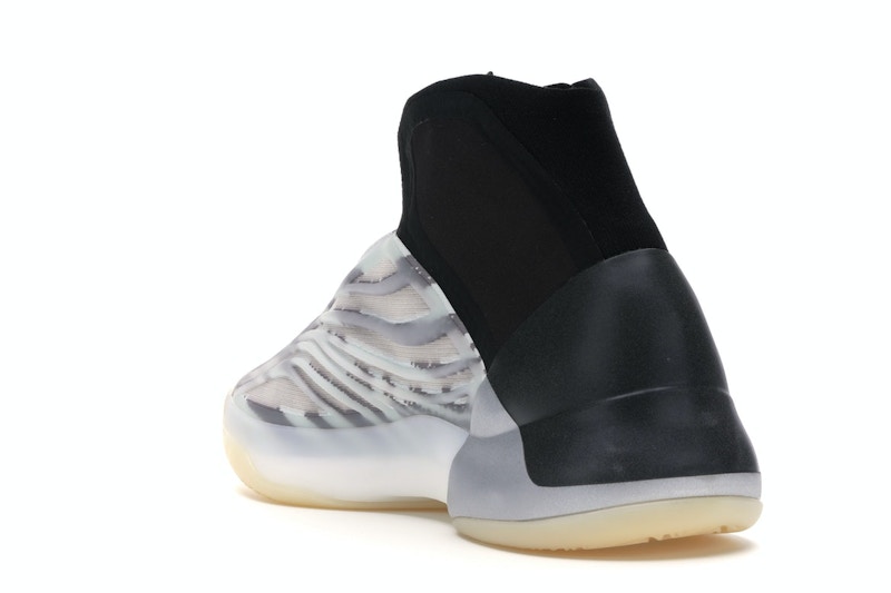 adidas YZY QNTM BSKTBL (Performance Basketball Model)