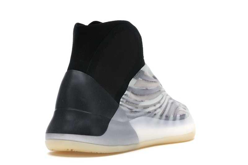 adidas YZY QNTM BSKTBL (Performance Basketball Model)