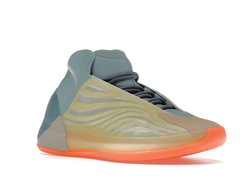 adidas Yeezy QNTM Hi-Res Coral