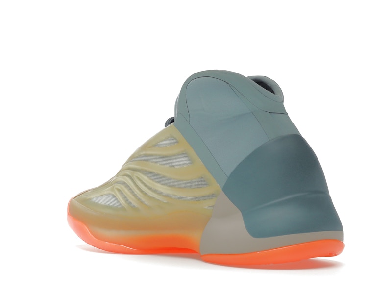 adidas Yeezy QNTM Hi-Res Coral