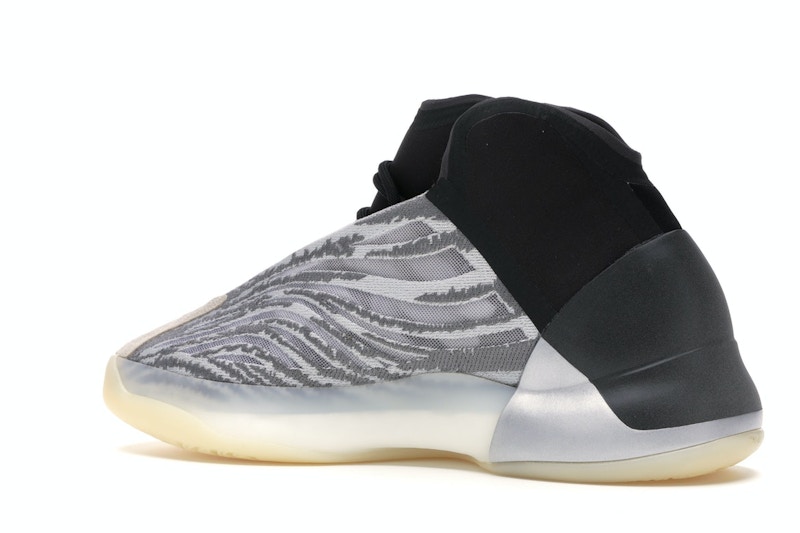 adidas Yeezy QNTM (Lifestyle Model)