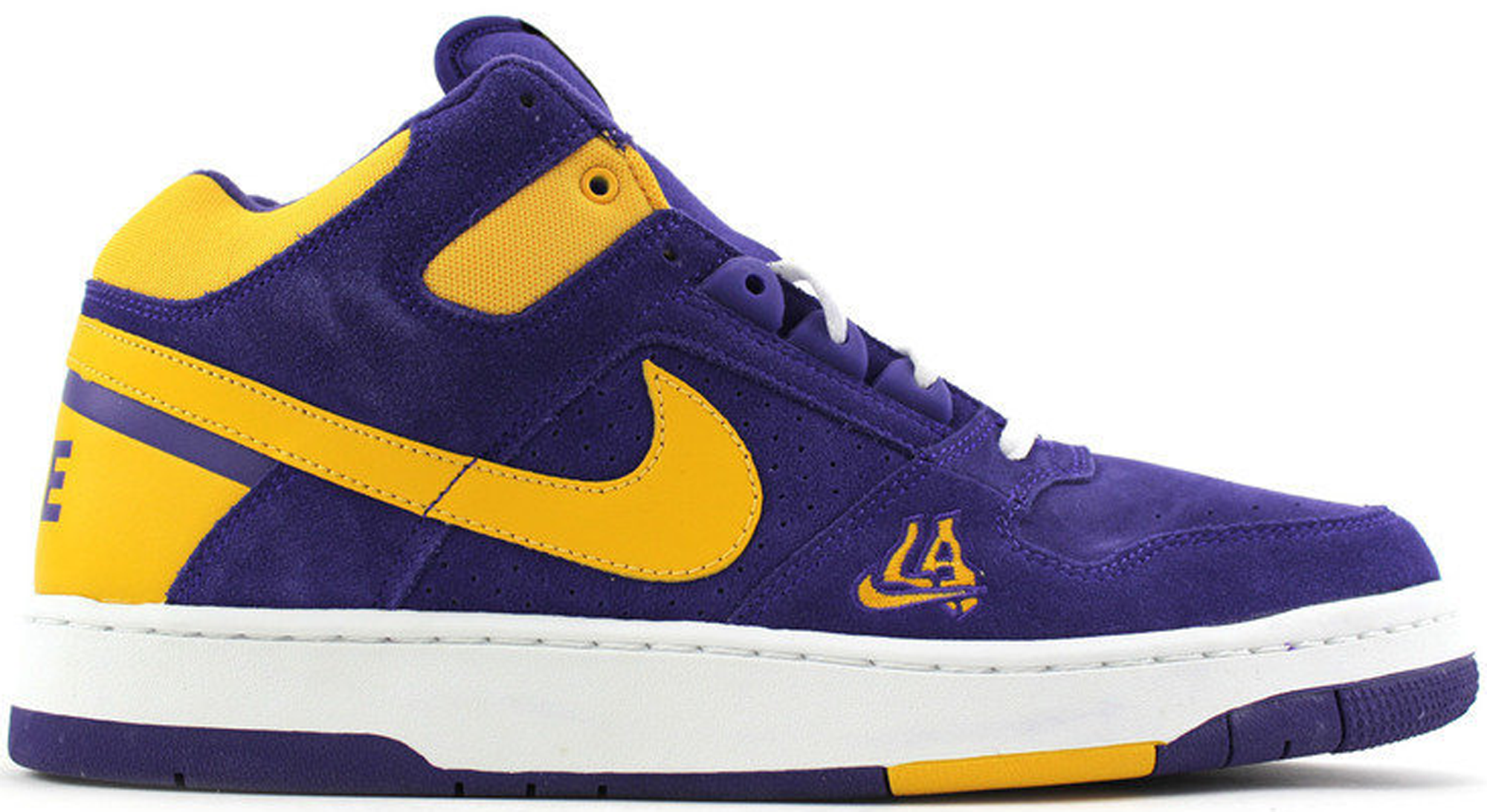 lakers nike shoes