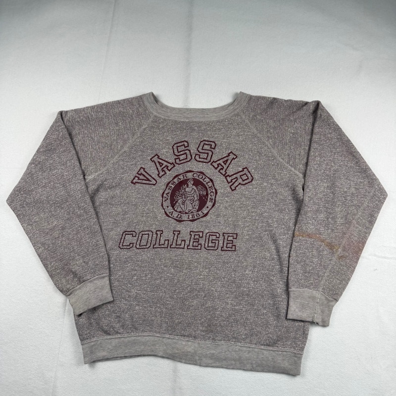 Vintage Vassar Crewneck Sweatshirt