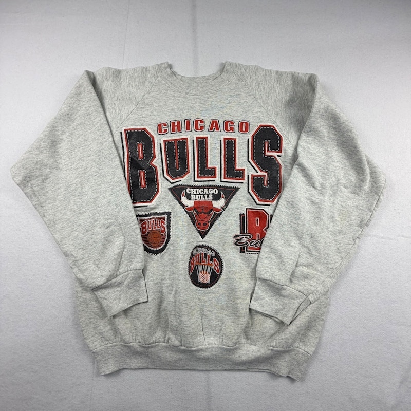 Sweatshirt à col rond Fruit of the Loom Chicago Bulls gris
