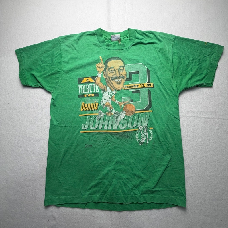  Dennis Johnson A Tribute to Dennis Johnson T-Shirt Green