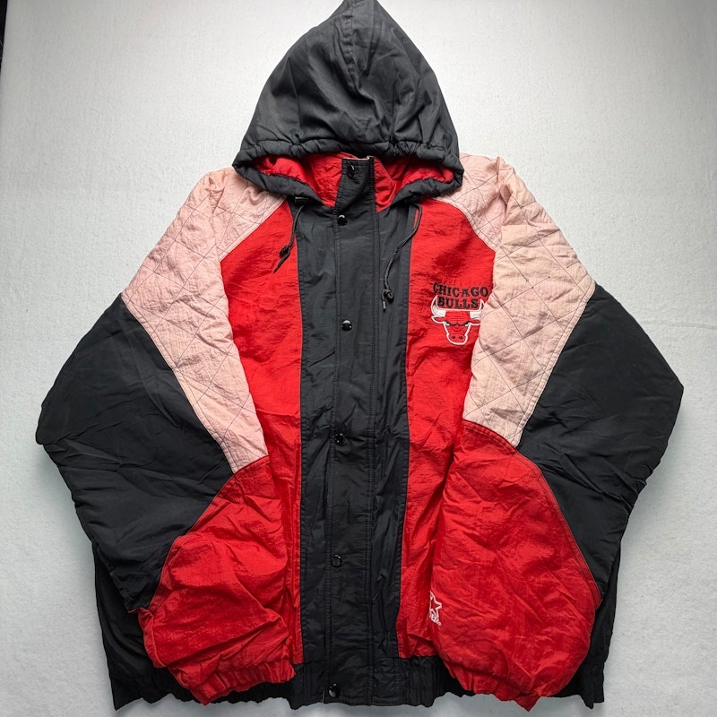 Starter Chicago Bulls Windbreaker Jacket Black Red