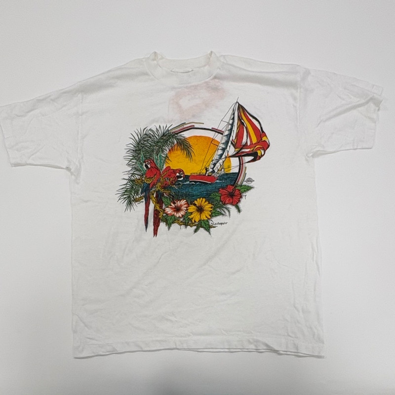 84’ Parrots T-Shirt