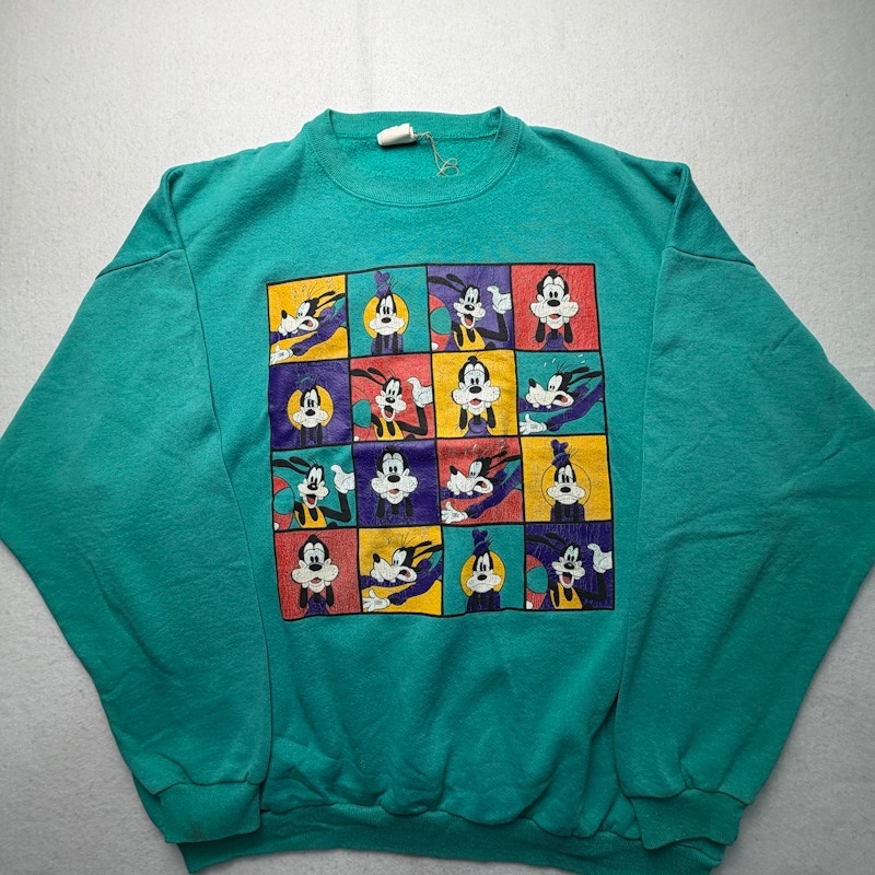 Disney Character Fashions Goofy Sweatshirt Teal