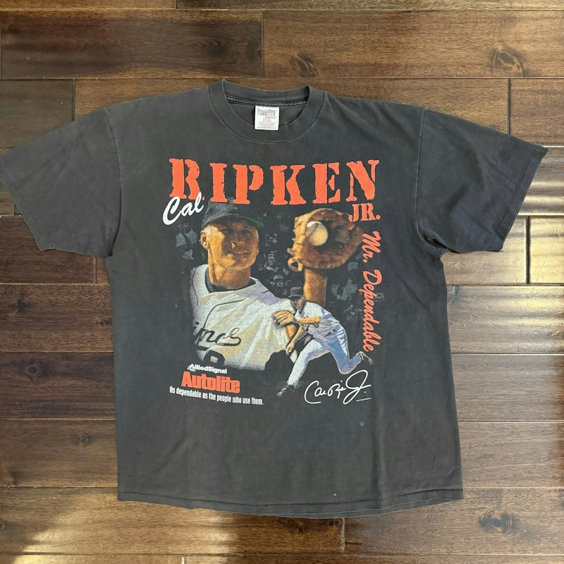 Vintage 1997 Cal Ripken Jr. Mr. Dependable T-Shirt Black
