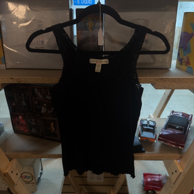 Y2K French Laundry Petite Tank Top 