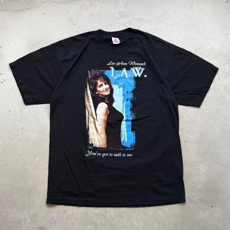 Vintage Lee Ann Womack Breaking the L.A.W. T-Shirt Black