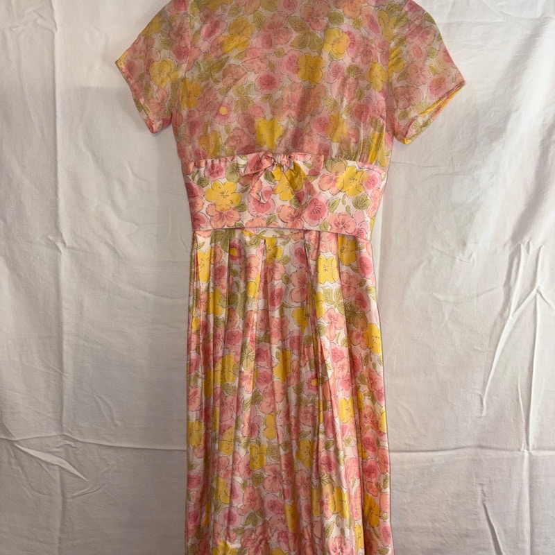 1960’s Johnnye Jr Floral Pleated Midi Dress