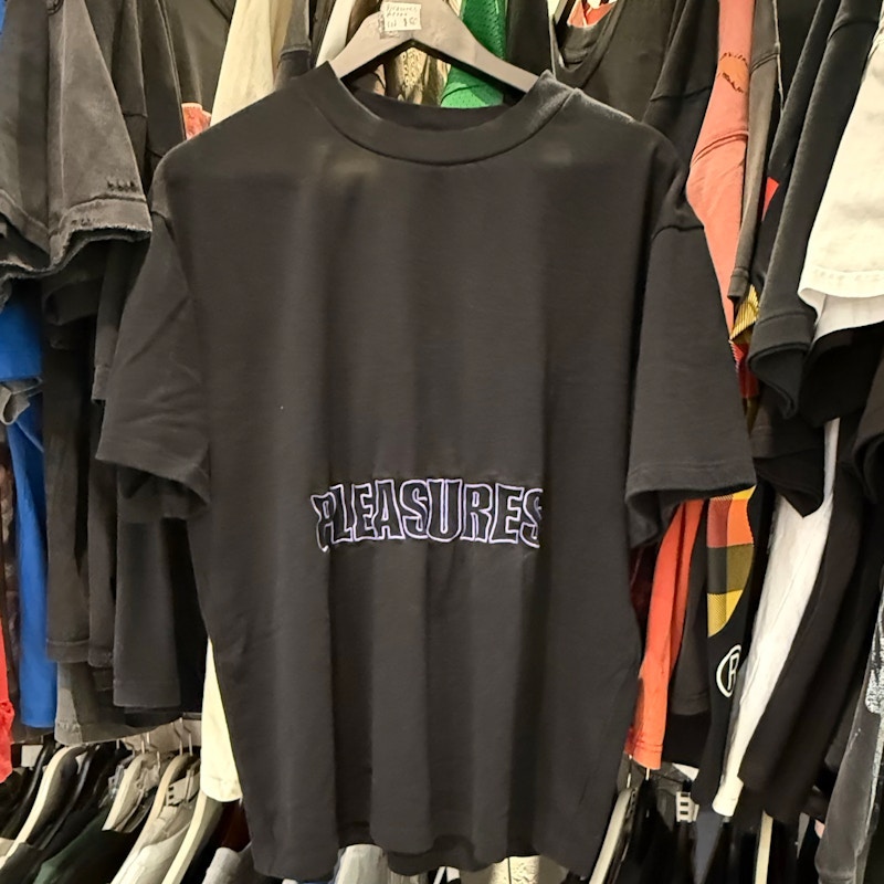 PLEASURES Now Logo T-Shirt Black
