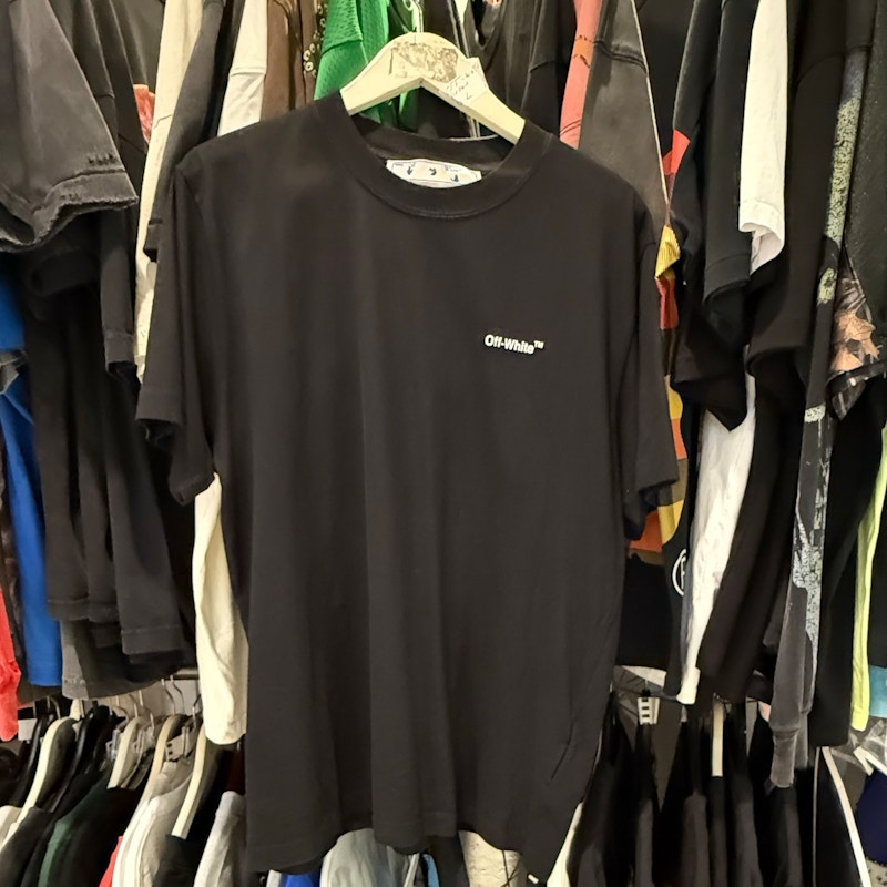 Off-White Chain Arrow Skate T-Shirt Black OMAA120S26JER004