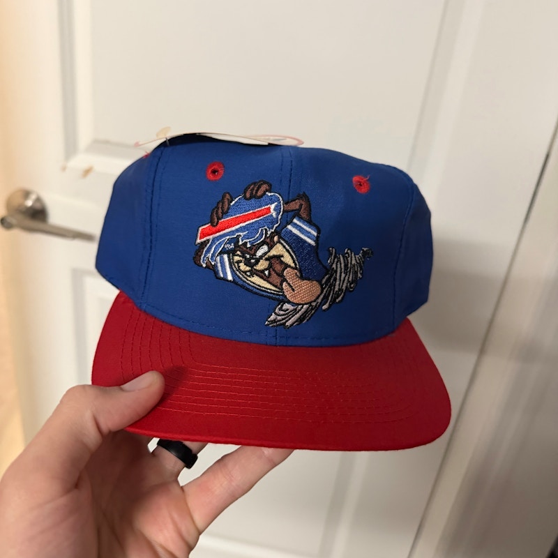 Vintage Sports Specialties Buffalo Bills Taz Snapback Hat