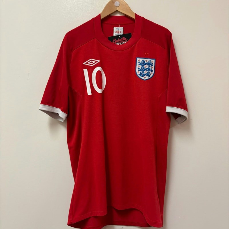 Umbro England 2010–11 Away Jersey – Rooney #10