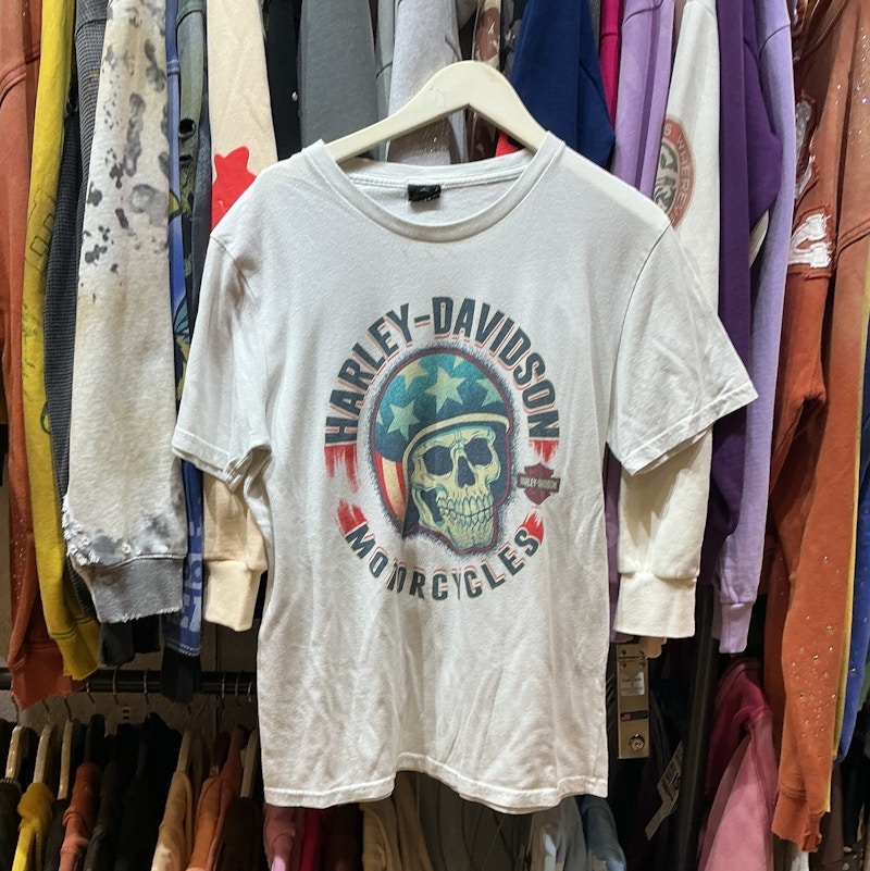 Harley-Davidson Motorcycle Skull Helmet Graphic T-Shirt White