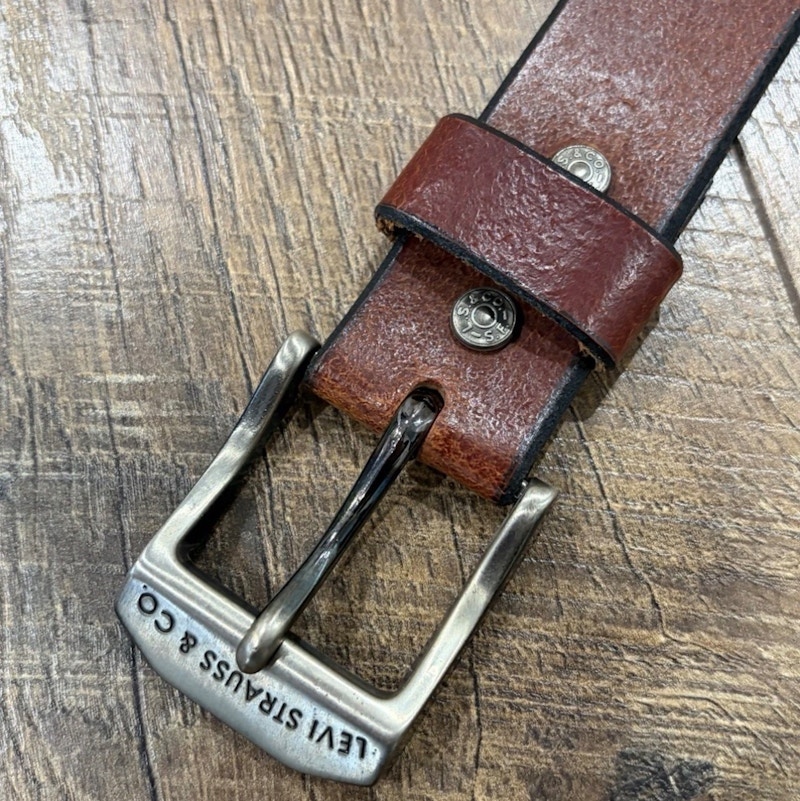 Vintage Levi’s Italian Leather Belt Brown & Silver Western