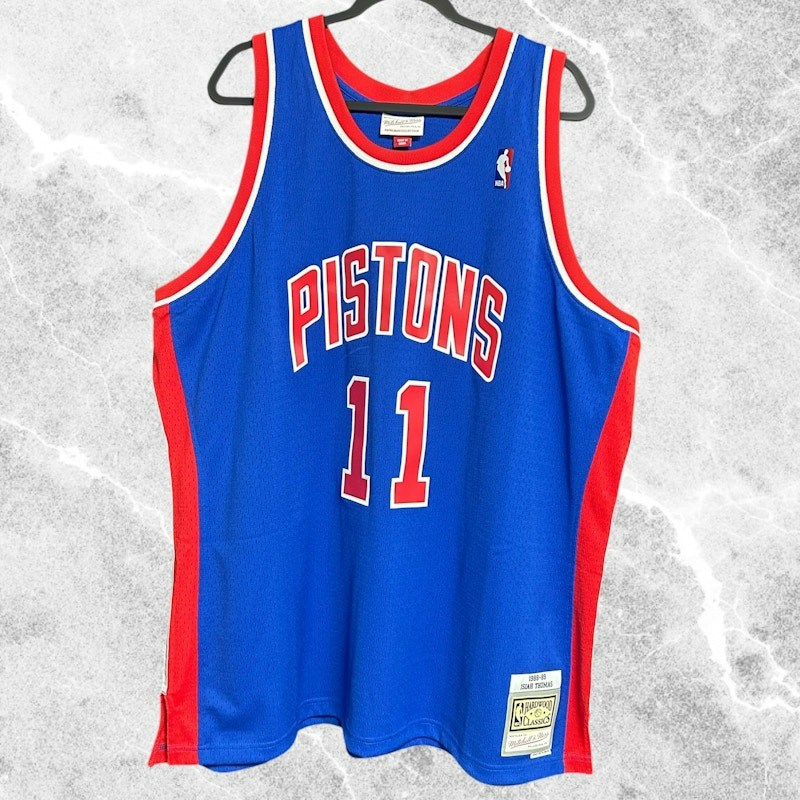 Mitchell & Ness Detroit Pistons Isiah Thomas 1988-89 Hardwood Classics Swingman Jersey Blue